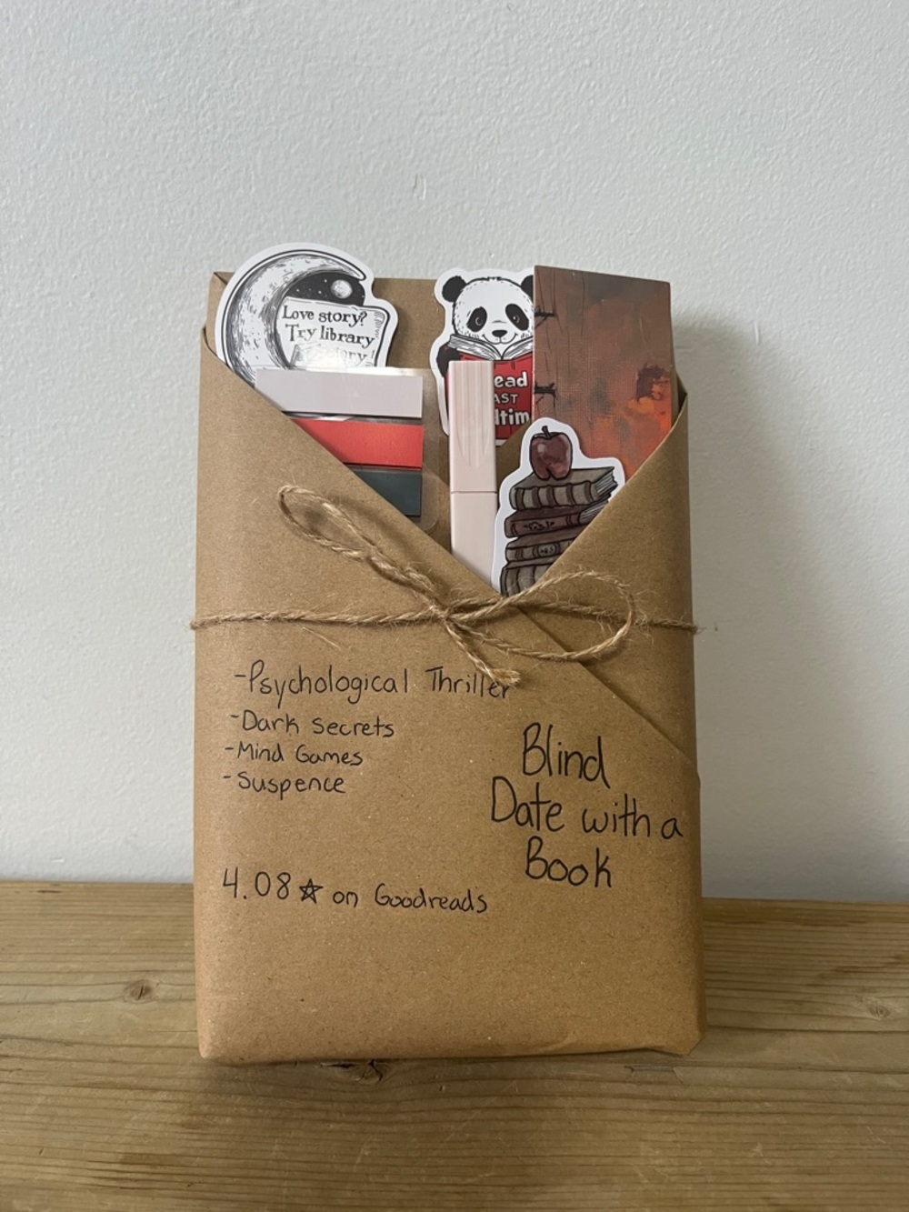 Blind Date With A Book - Thriller